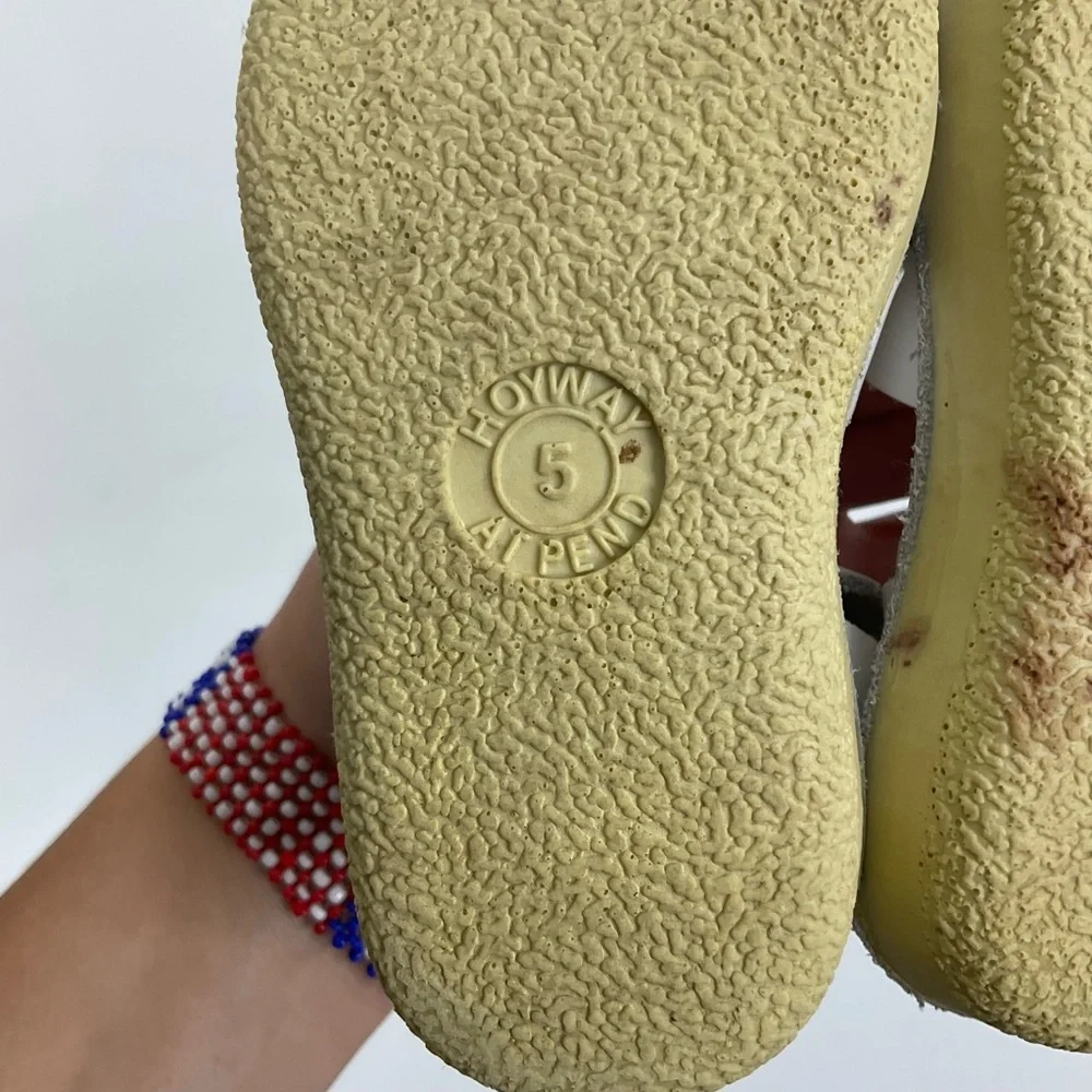 Saltwater Sun Sans White Sandals‎ Size 5